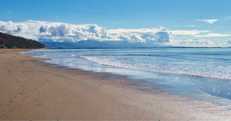 Thrown Sand Albania Why You Cant Miss Stunning Rana E Hedhun Beach